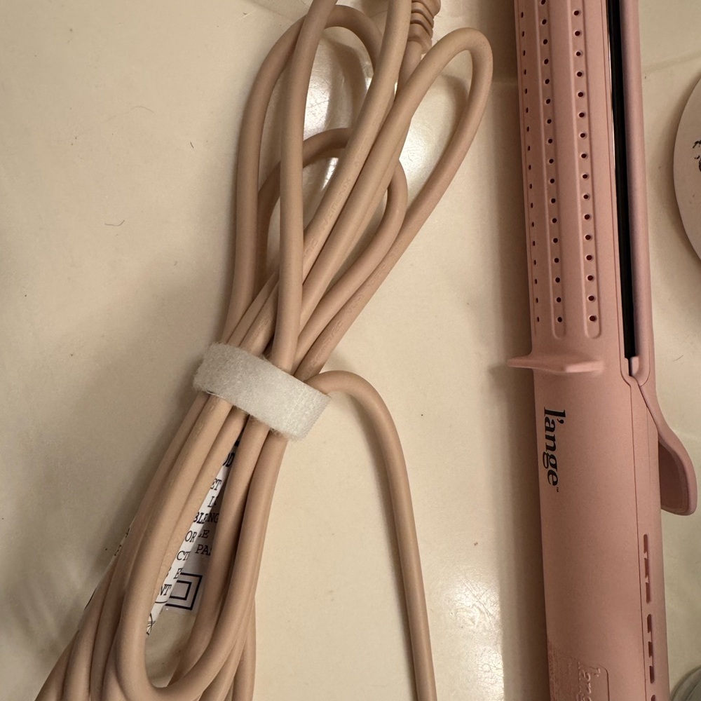 Lange Pink Hair Styling Wand for Effortless Curls